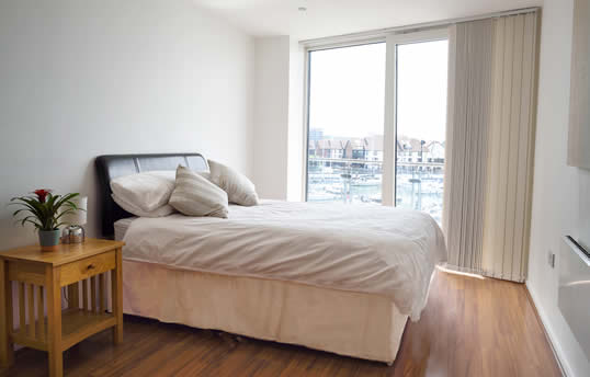 Southampton accommodation bedroom